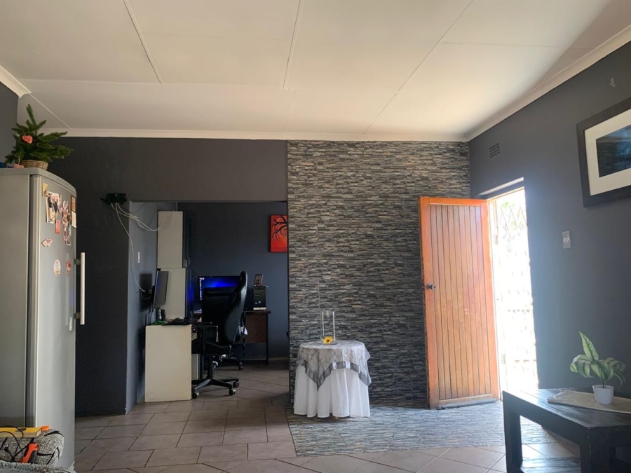 3 Bedroom Property for Sale in Greenhills Gauteng