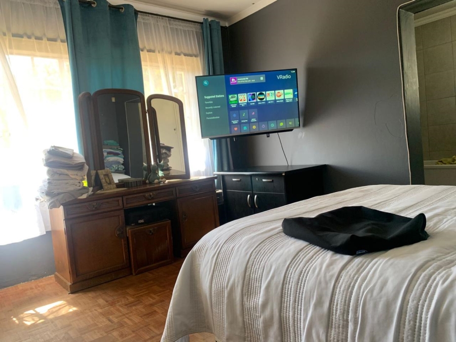 3 Bedroom Property for Sale in Greenhills Gauteng