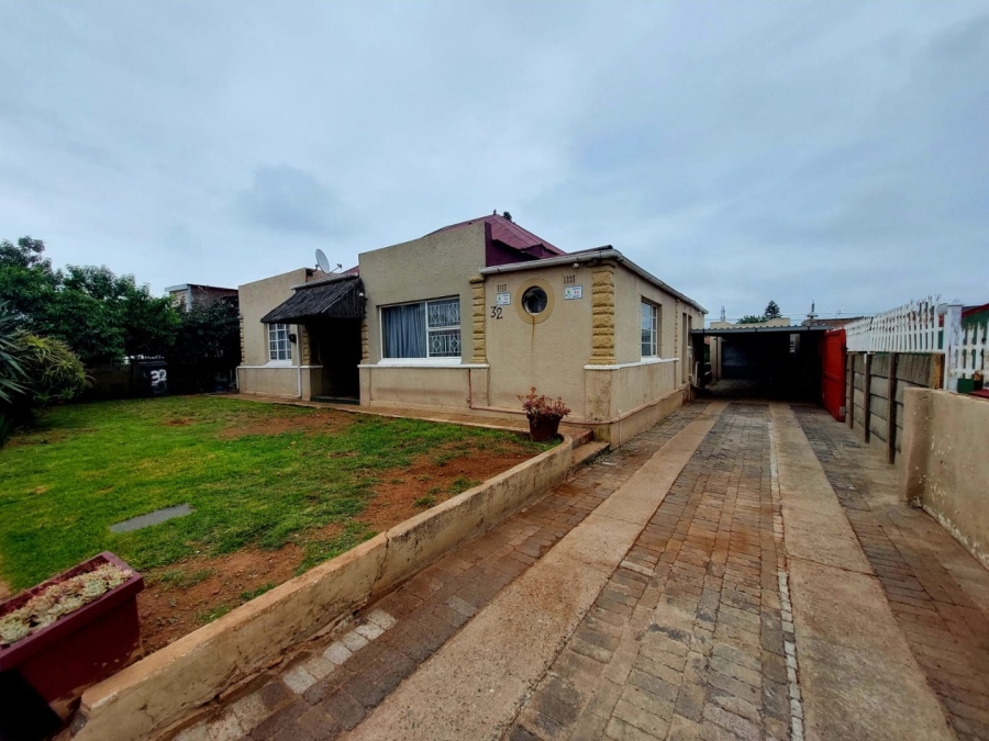 4 Bedroom Property for Sale in Krugersdorp West Gauteng