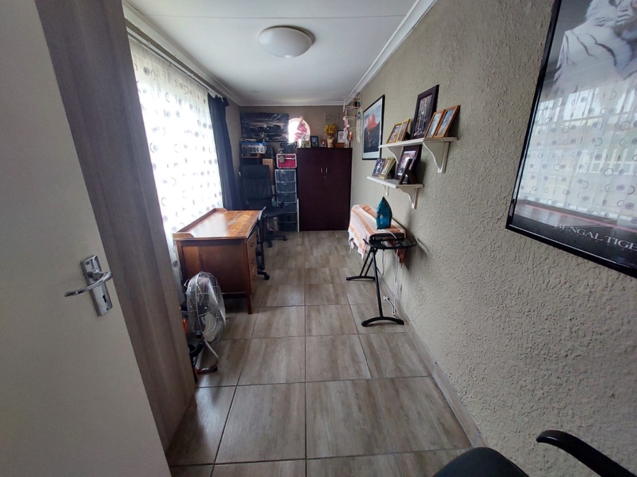 4 Bedroom Property for Sale in Krugersdorp West Gauteng