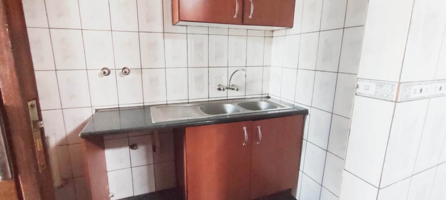 4 Bedroom Property for Sale in Wilro Park Gauteng