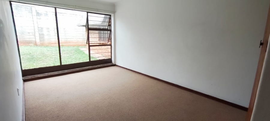 4 Bedroom Property for Sale in Wilro Park Gauteng