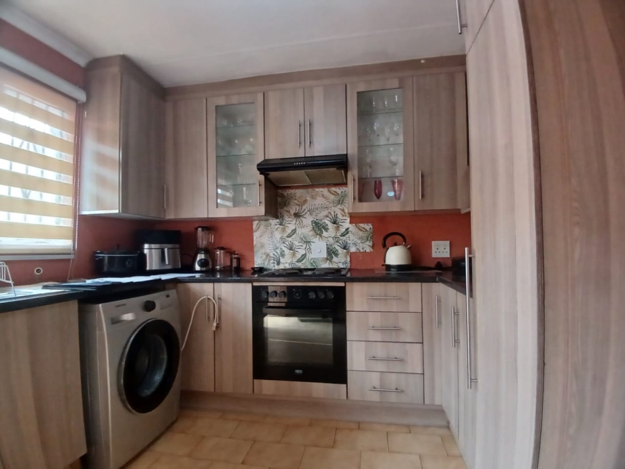 3 Bedroom Property for Sale in Protea Glen Gauteng