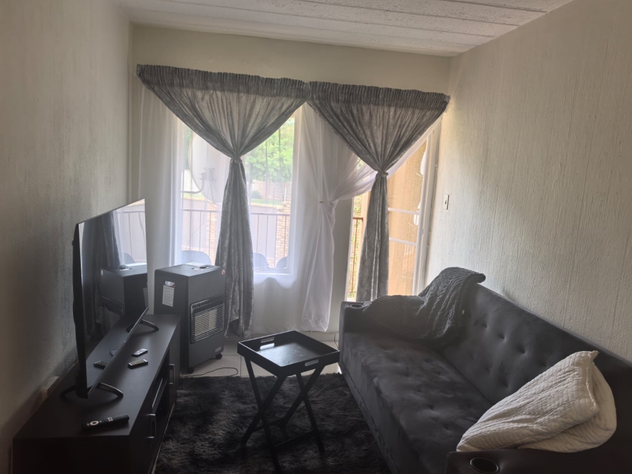 1 Bedroom Property for Sale in Horison Gauteng