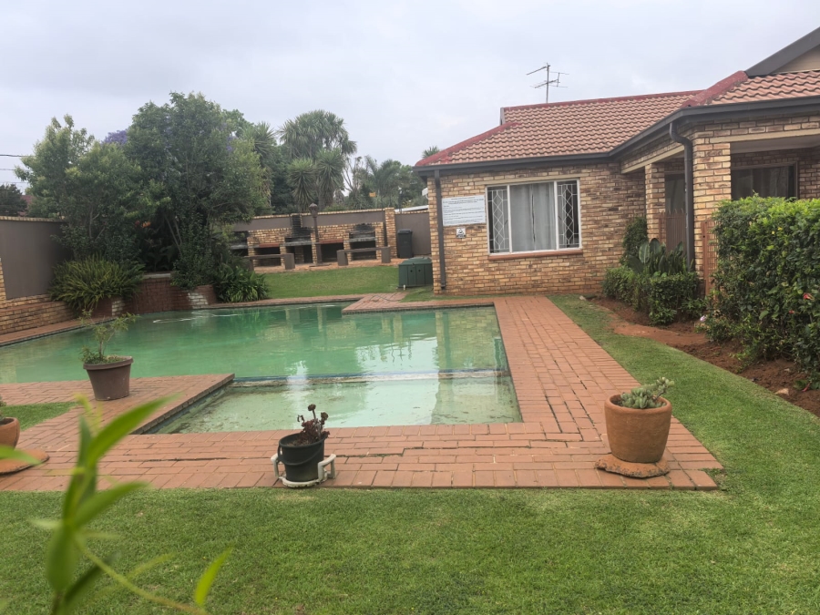 1 Bedroom Property for Sale in Horison Gauteng