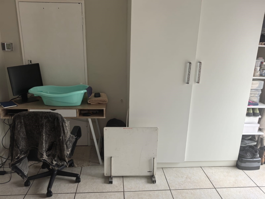 3 Bedroom Property for Sale in Greymont Gauteng