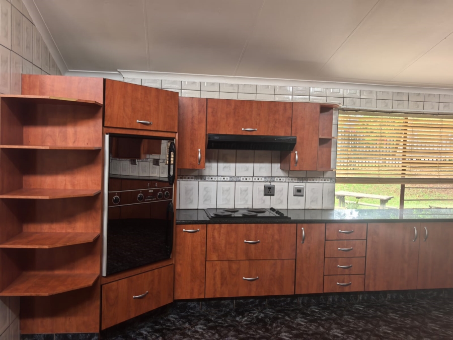 4 Bedroom Property for Sale in Wilro Park Gauteng