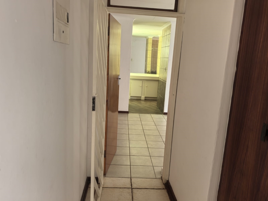 4 Bedroom Property for Sale in Wilro Park Gauteng