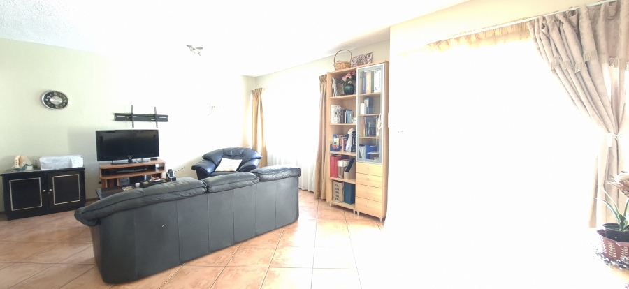 3 Bedroom Property for Sale in Fairland Gauteng