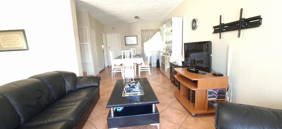 3 Bedroom Property for Sale in Fairland Gauteng