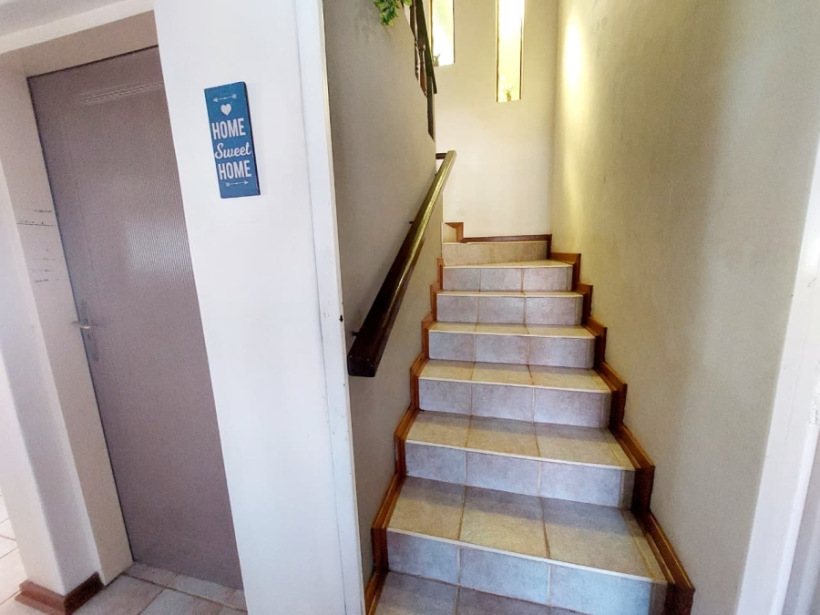 3 Bedroom Property for Sale in Eike Park Gauteng