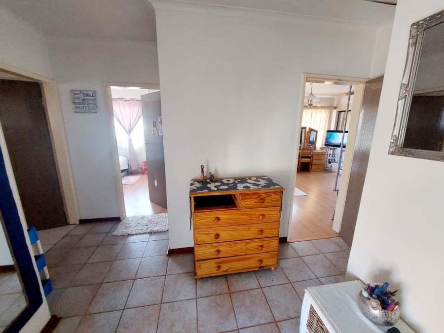 3 Bedroom Property for Sale in Eike Park Gauteng