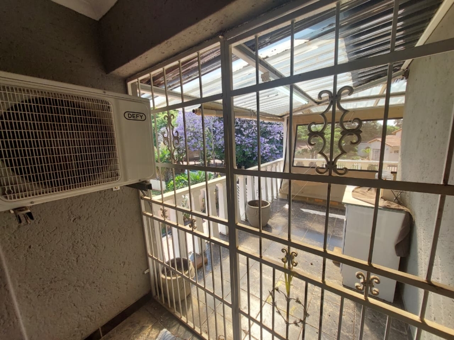 3 Bedroom Property for Sale in Eike Park Gauteng