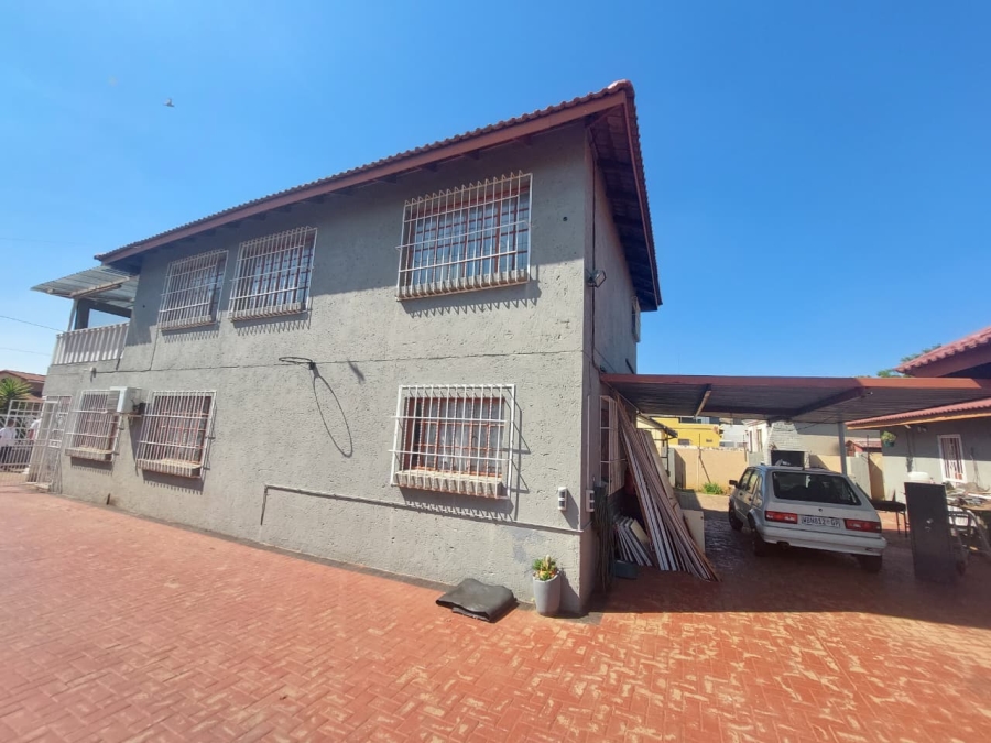 3 Bedroom Property for Sale in Eike Park Gauteng