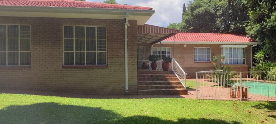 4 Bedroom Property for Sale in Greenhills Gauteng