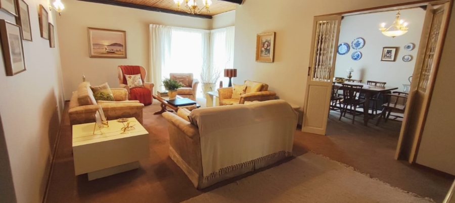 4 Bedroom Property for Sale in Greenhills Gauteng