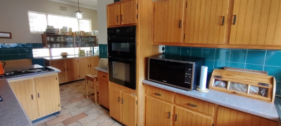 4 Bedroom Property for Sale in Greenhills Gauteng