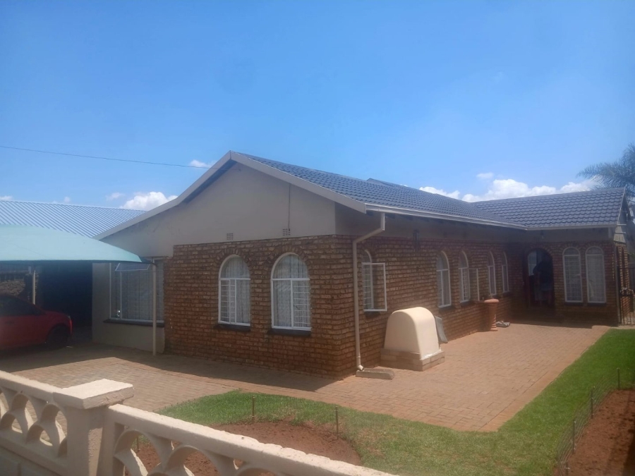4 Bedroom Property for Sale in Randgate Gauteng