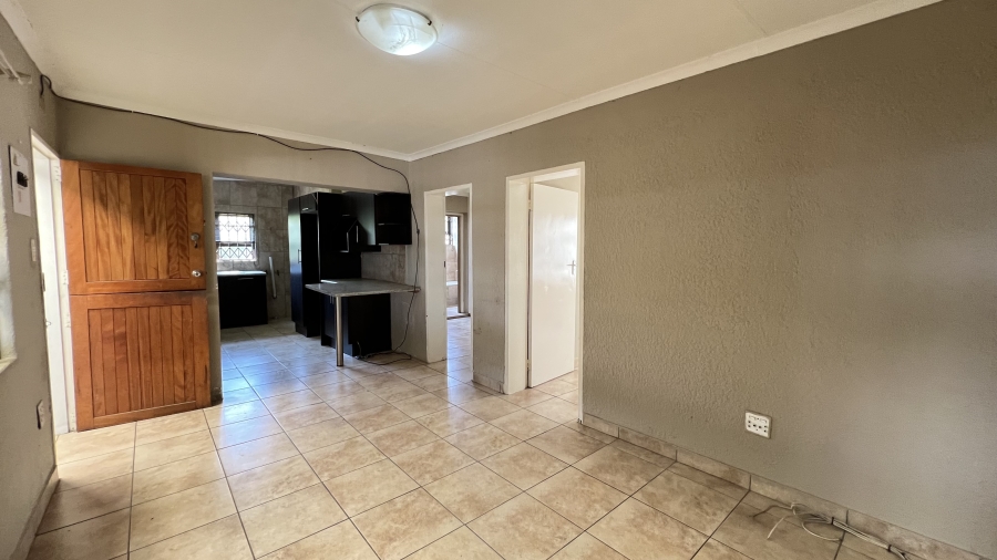 6 Bedroom Property for Sale in Krugersdorp West Gauteng