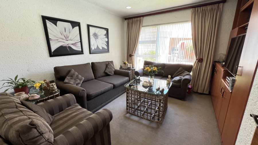 3 Bedroom Property for Sale in Monument Gauteng