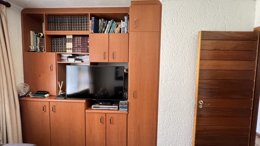 3 Bedroom Property for Sale in Monument Gauteng