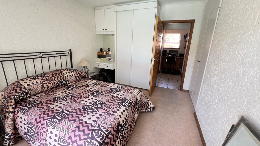 3 Bedroom Property for Sale in Monument Gauteng