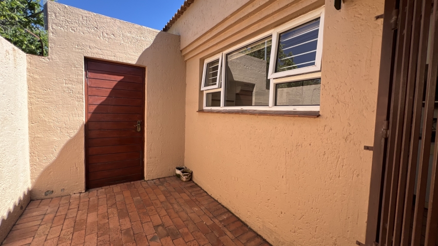 3 Bedroom Property for Sale in Monument Gauteng