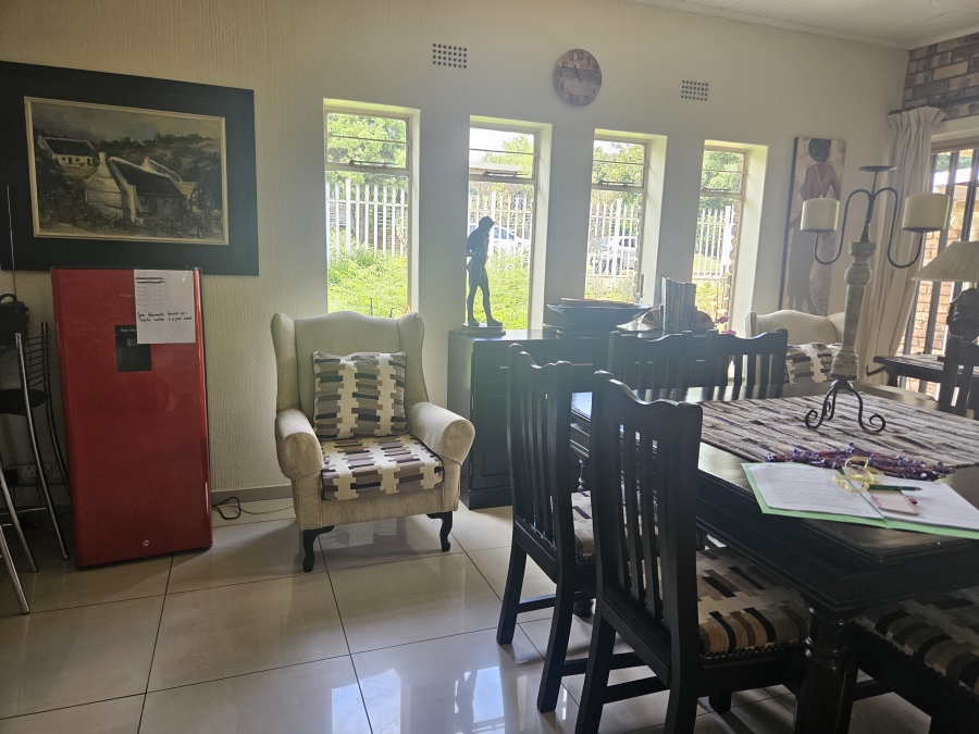 4 Bedroom Property for Sale in Rant En Dal Gauteng