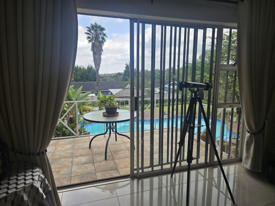 4 Bedroom Property for Sale in Rant En Dal Gauteng