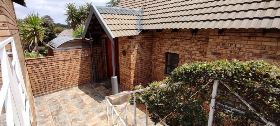 3 Bedroom Property for Sale in Noordheuwel Gauteng