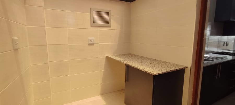 3 Bedroom Property for Sale in Noordheuwel Gauteng