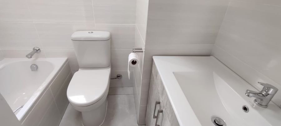 3 Bedroom Property for Sale in Noordheuwel Gauteng