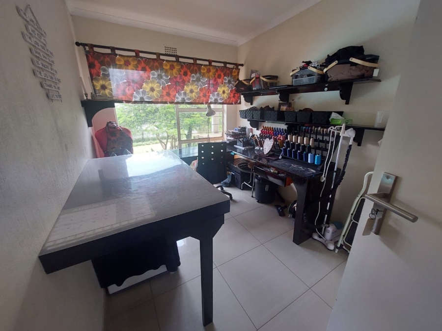 4 Bedroom Property for Sale in Rant En Dal Gauteng