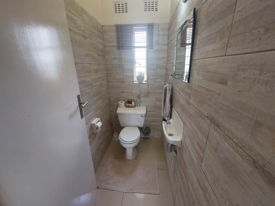 4 Bedroom Property for Sale in Rant En Dal Gauteng