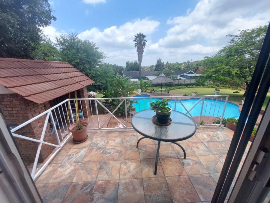 4 Bedroom Property for Sale in Rant En Dal Gauteng