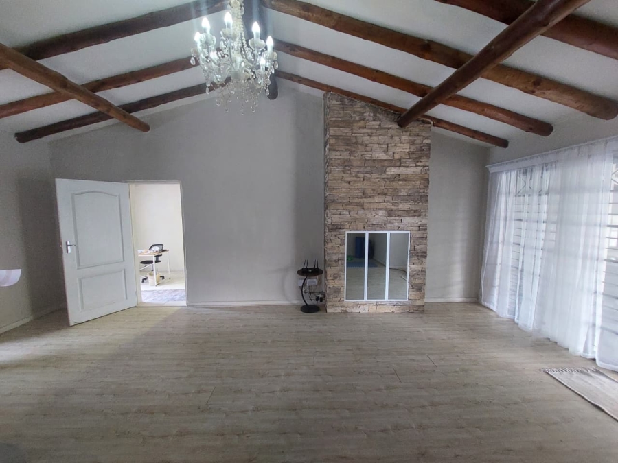 3 Bedroom Property for Sale in Kenmare Gauteng