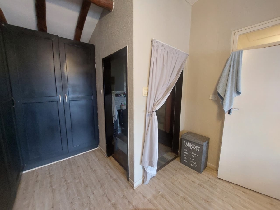 3 Bedroom Property for Sale in Kenmare Gauteng