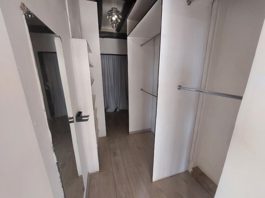 3 Bedroom Property for Sale in Kenmare Gauteng