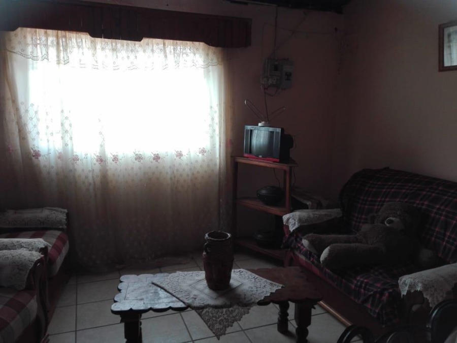 3 Bedroom Property for Sale in Mohlakeng Gauteng