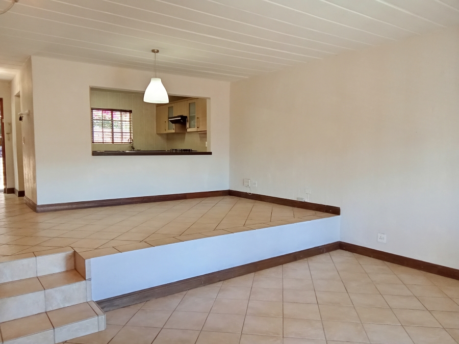3 Bedroom Property for Sale in Constantia Kloof Gauteng