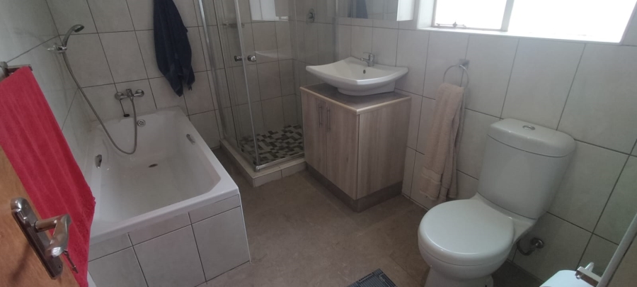 3 Bedroom Property for Sale in Randridge Ah Gauteng