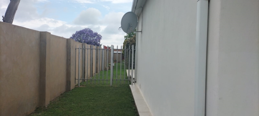 3 Bedroom Property for Sale in Randridge Ah Gauteng