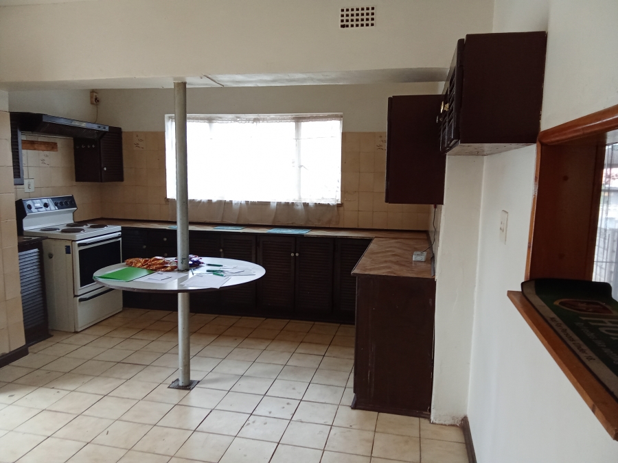 4 Bedroom Property for Sale in Witpoortjie Gauteng