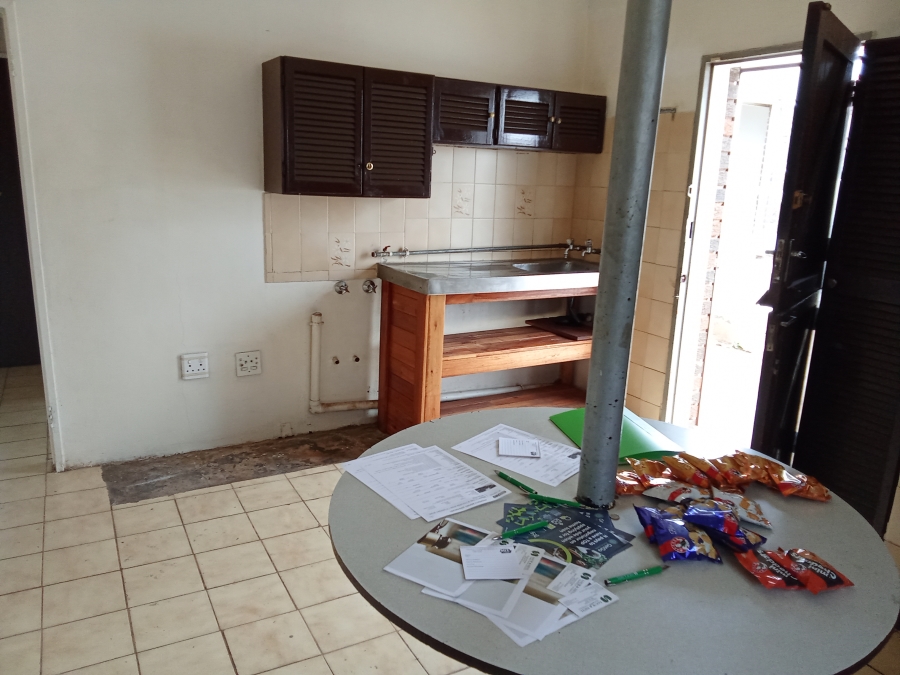 4 Bedroom Property for Sale in Witpoortjie Gauteng