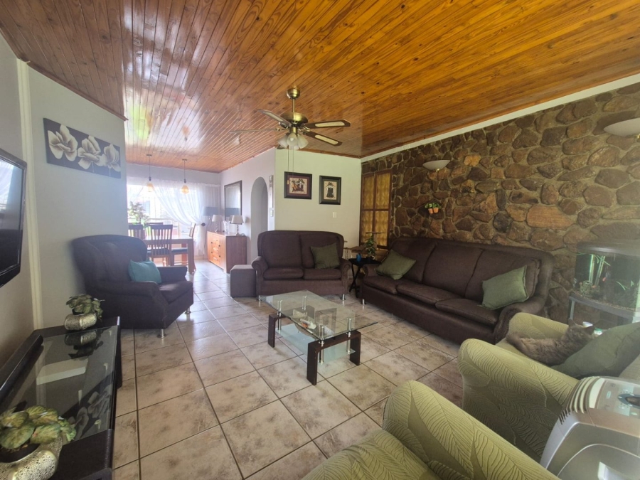 4 Bedroom Property for Sale in Krugersdorp North Gauteng