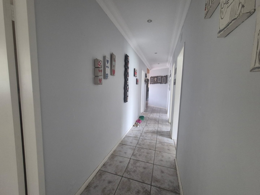 4 Bedroom Property for Sale in Krugersdorp North Gauteng