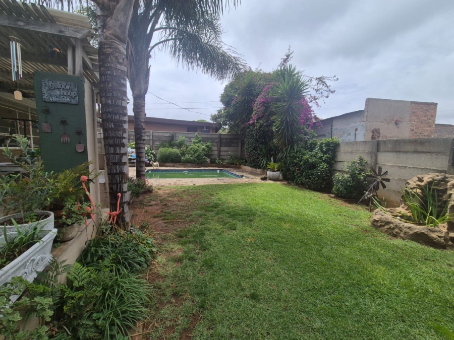 4 Bedroom Property for Sale in Krugersdorp North Gauteng