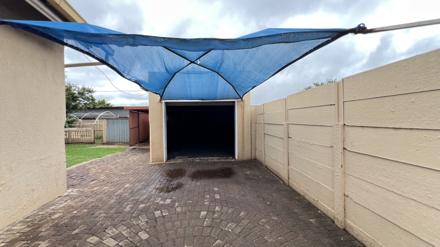 3 Bedroom Property for Sale in Krugersdorp West Gauteng