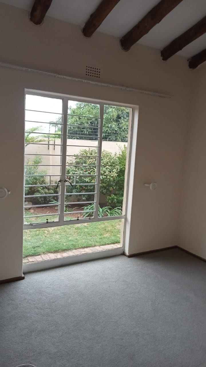 3 Bedroom Property for Sale in Weltevreden Park Gauteng