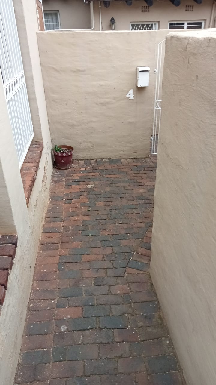 3 Bedroom Property for Sale in Weltevreden Park Gauteng